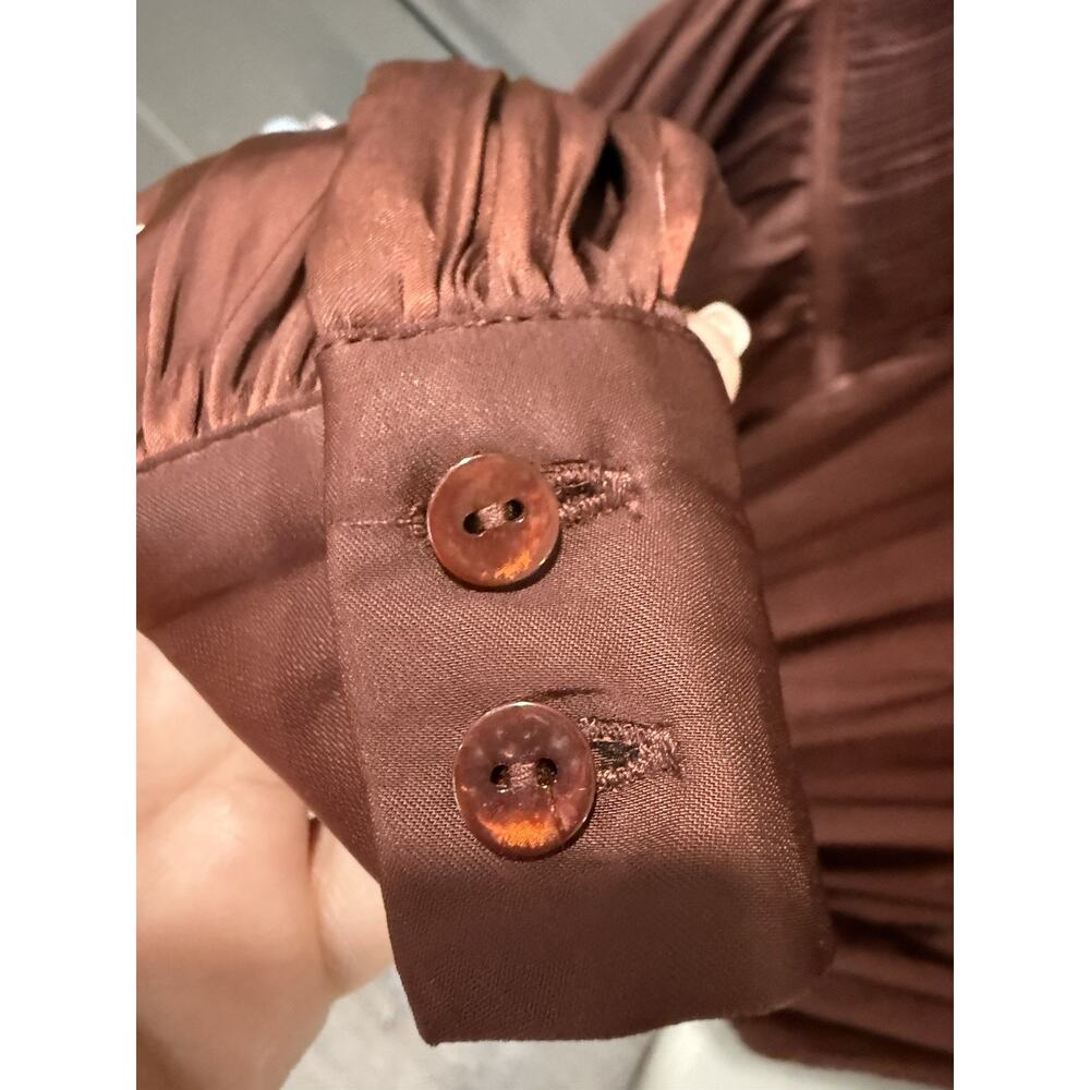 Rachel Zoe Blouse Womens XL chocolate Satin Long Sleeve Pleated Accents - Picture 5 of 7